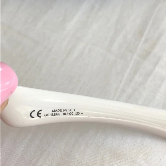 Gucci Logo sunglasses - Picture 4 of 7